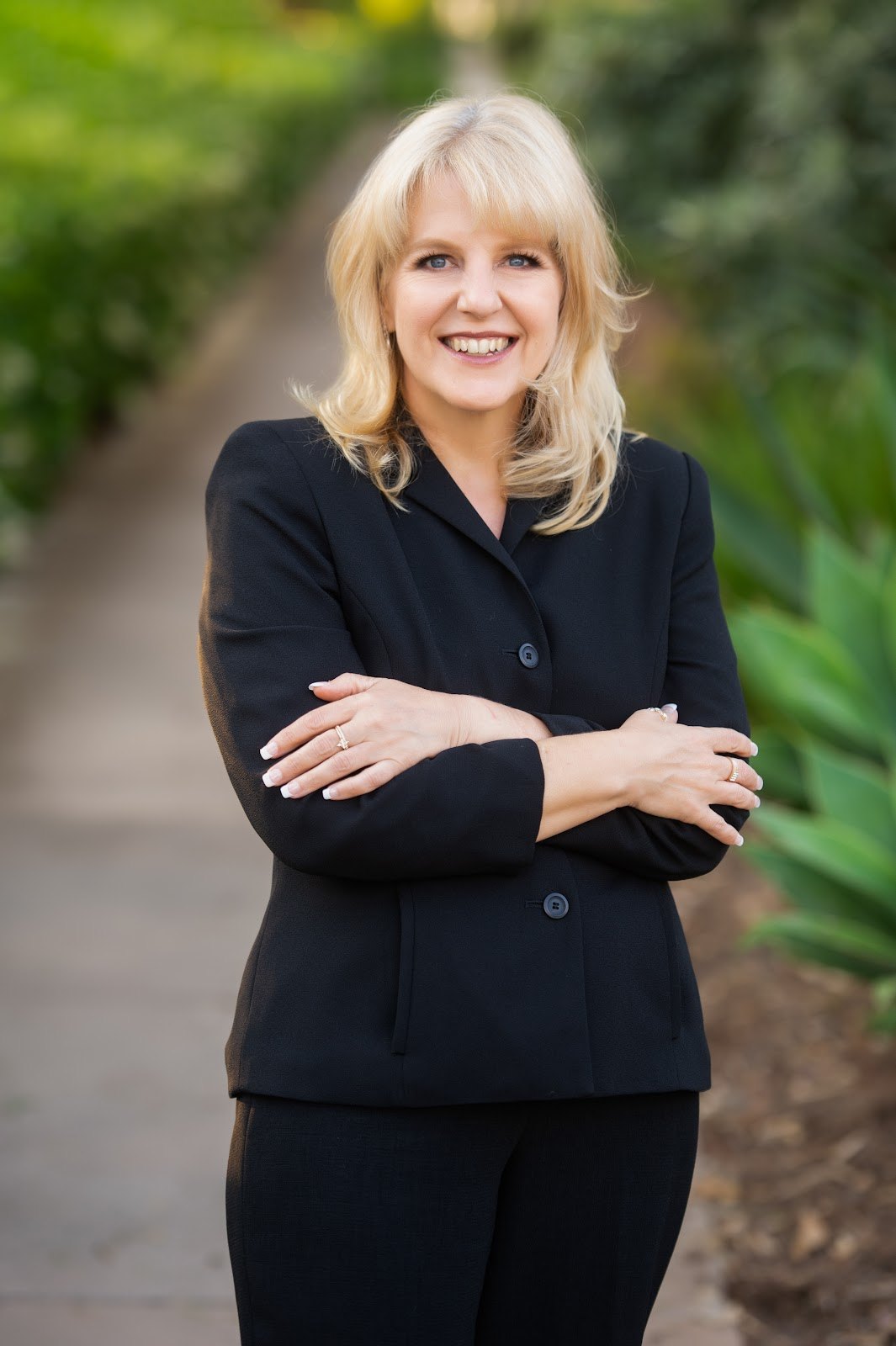 Linda Neumann Perez, life coach